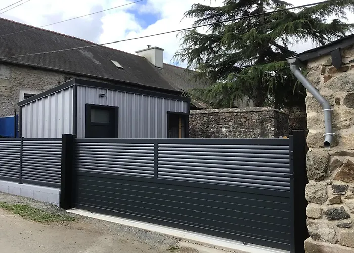 Maison En Pierre A La Campagne Proche De La Mer