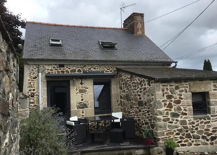Maison En Pierre A La Campagne Proche De La Mer